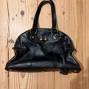 Yves Saint Laurent Muse Bag